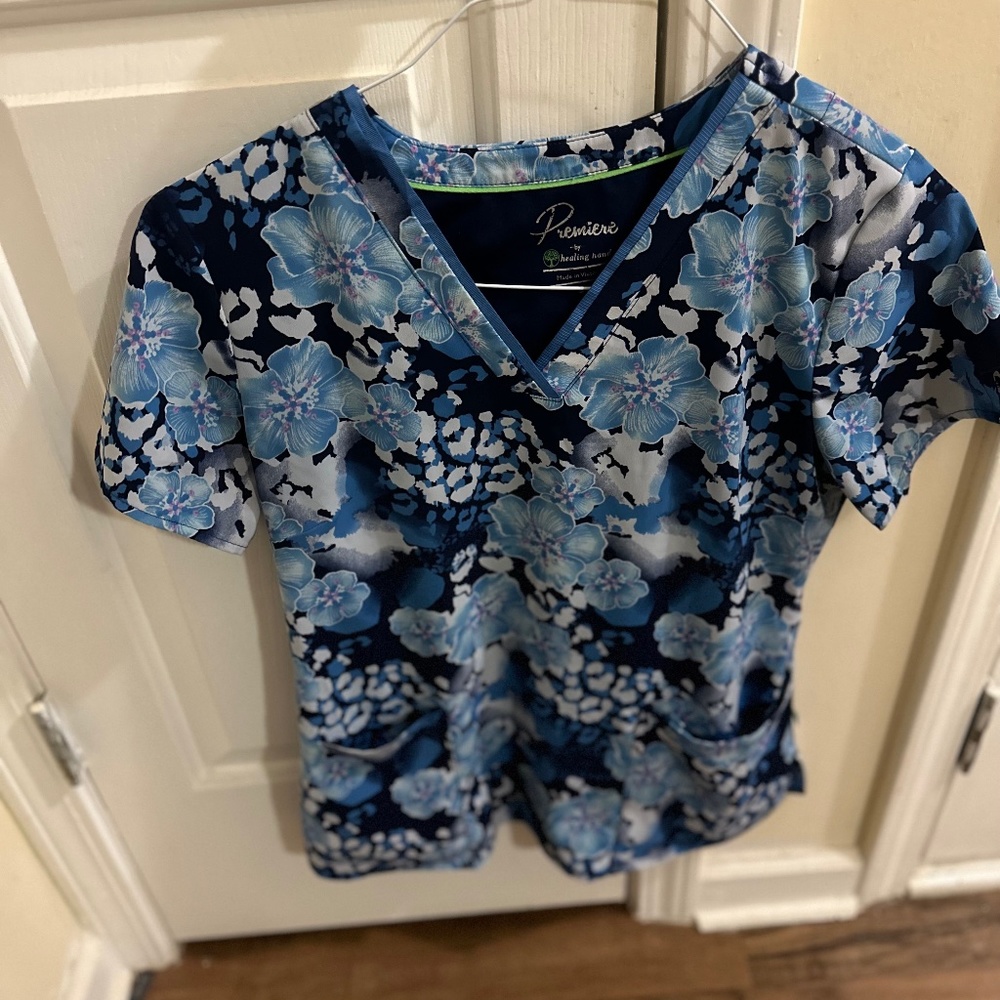Uniform Scrub Top